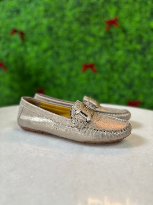 Vaneli Size 9.5 Shoes