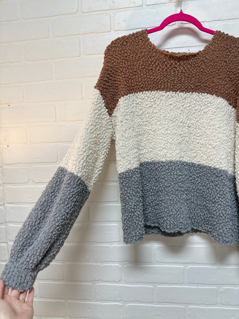 Altar'd State Size Small Sweater