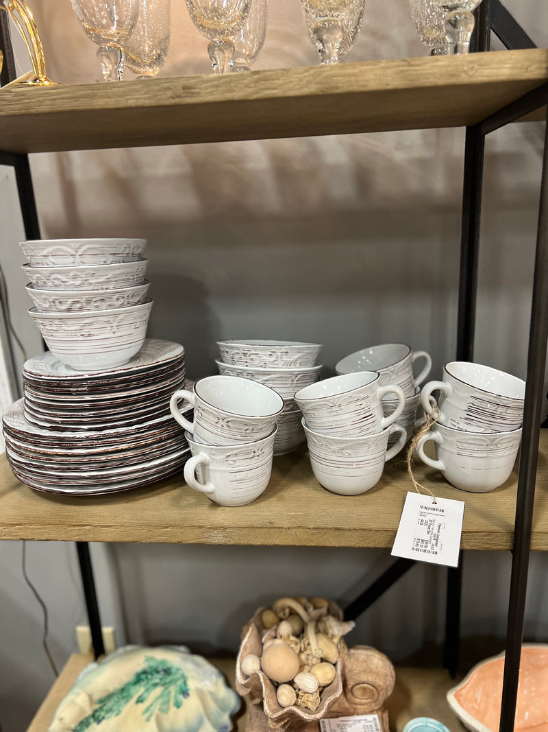 Dinnerware