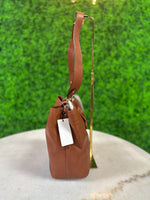 Brahmin Size 10"x9"x6" Hand Bag