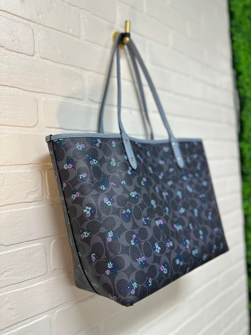 Coach Hand Bag
