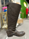 Frye Size 6 Boots