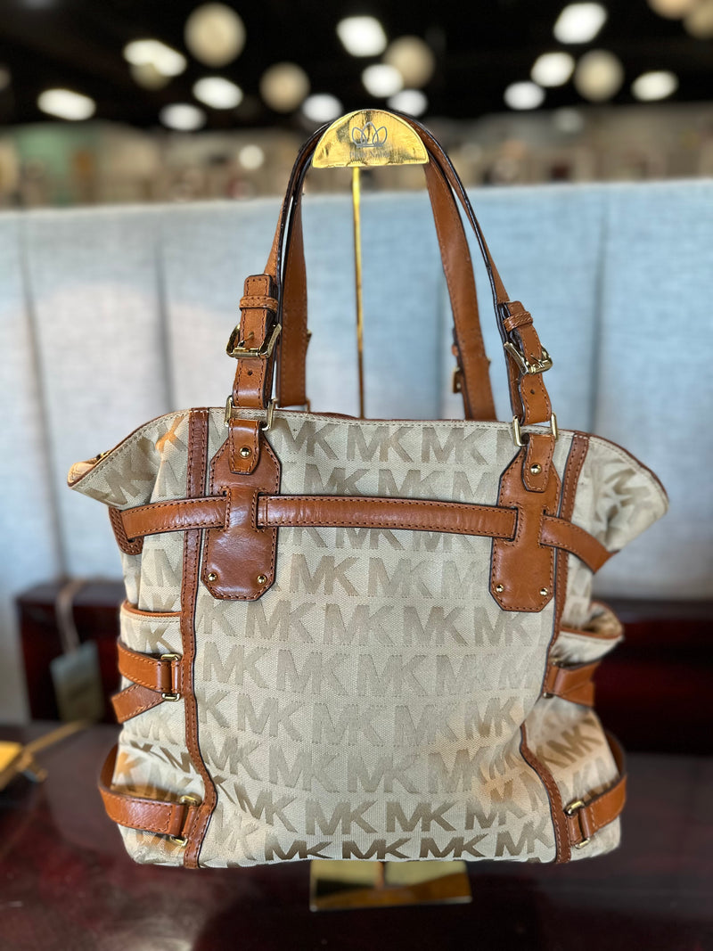 Michael Kors Hand Bag