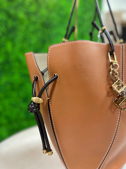 Tory Burch Hand Bag