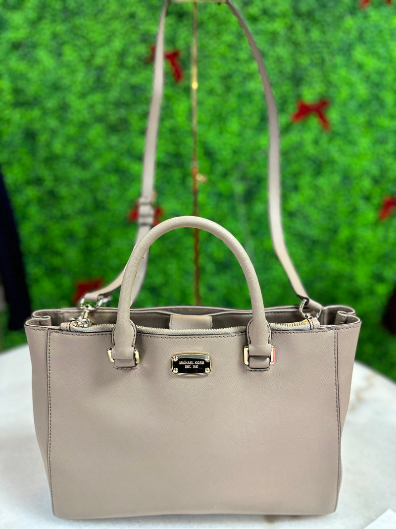 Michael Kors Hand Bag