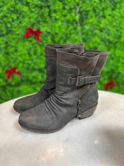 Rieker Size 38 Boots