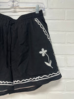 Entro Size L Shorts