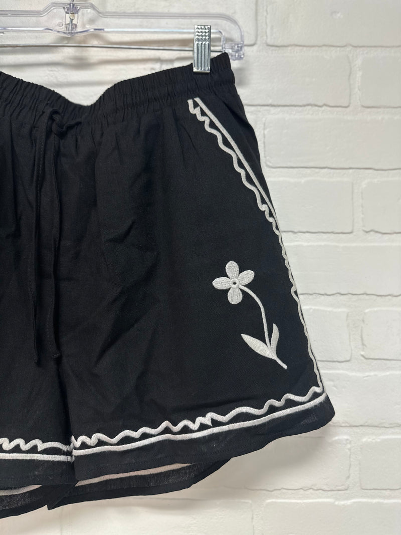 Entro Size L Shorts