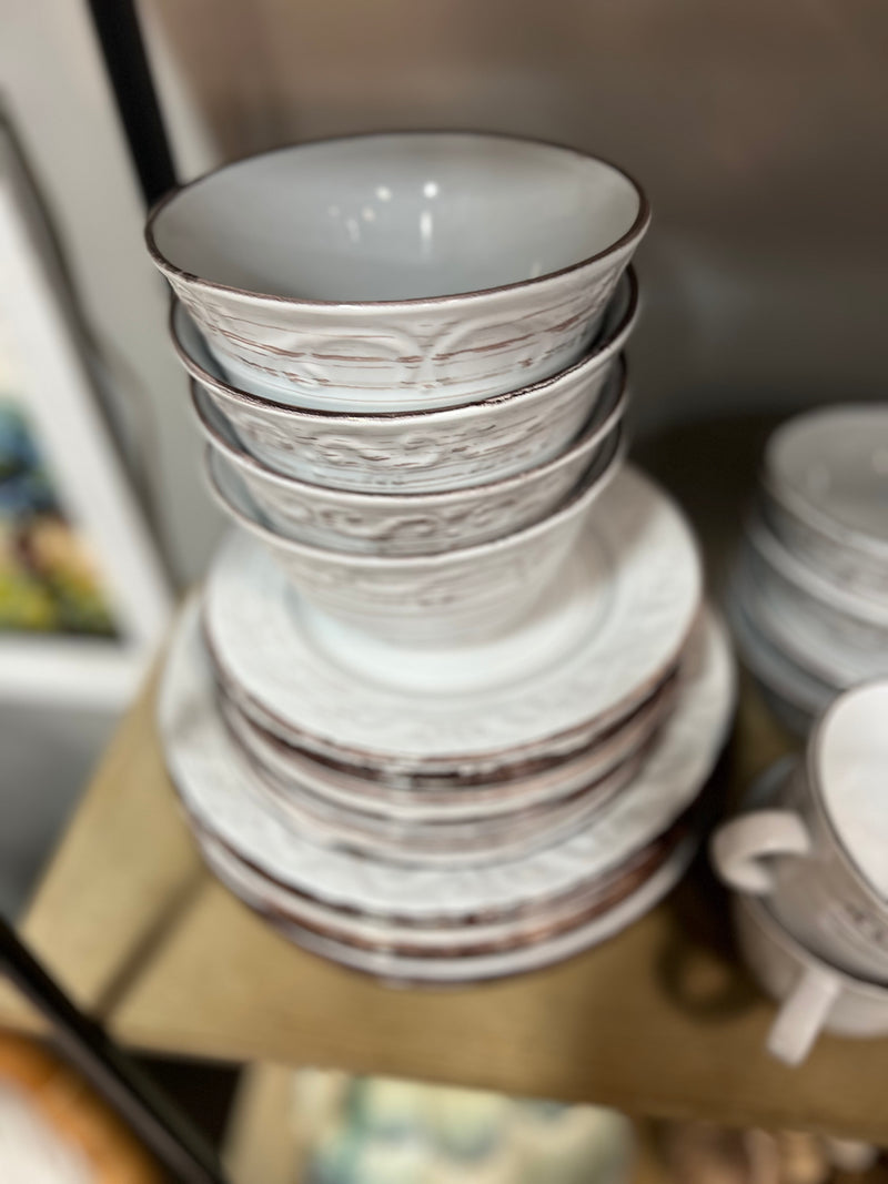 Dinnerware