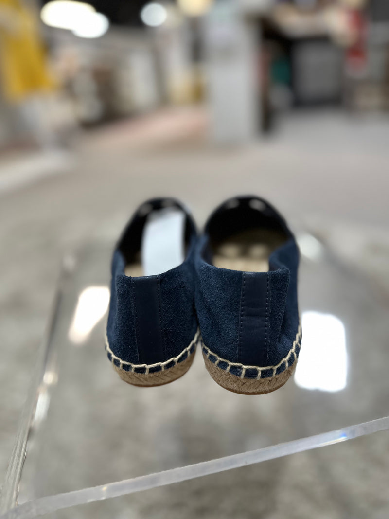 Tory Burch Size 7 Flat