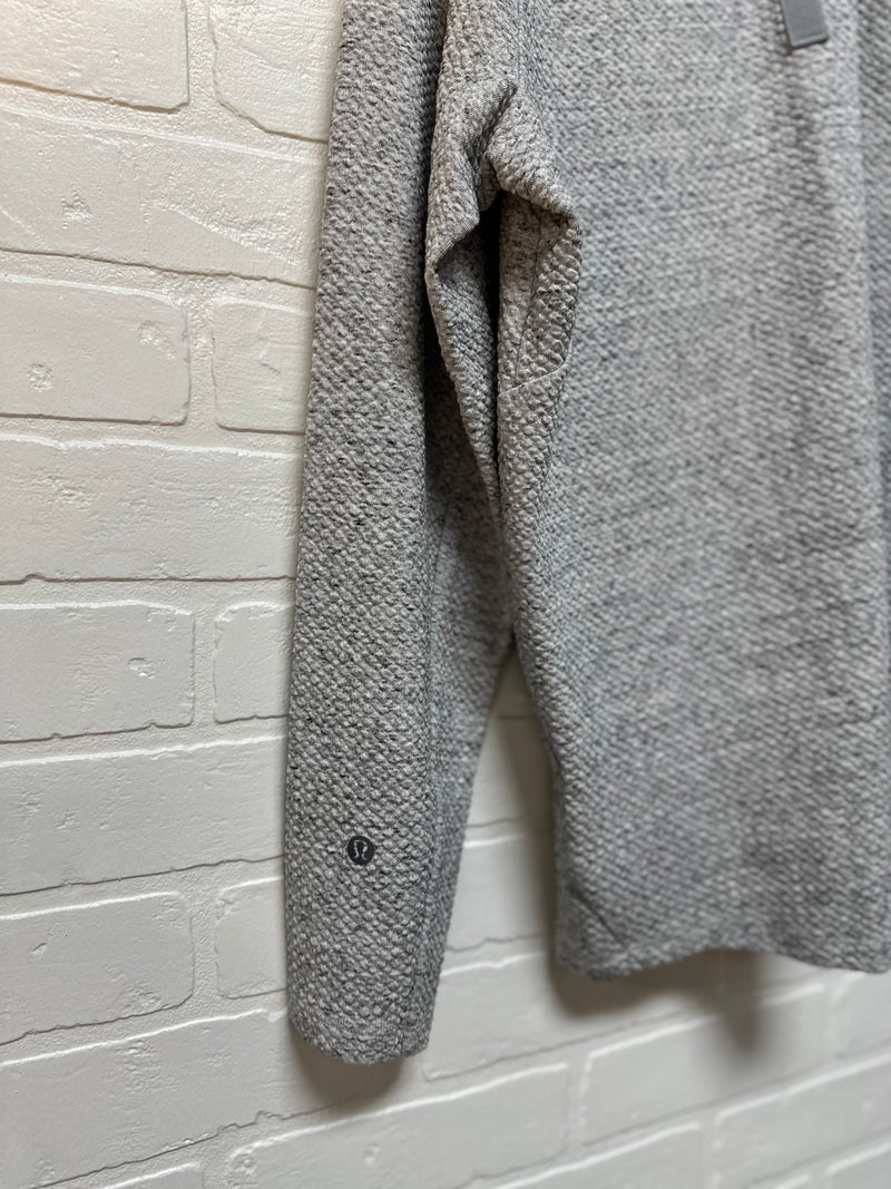 Lululemon Size S Sweater