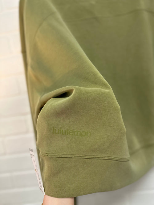 Lululemon Size 8 Top