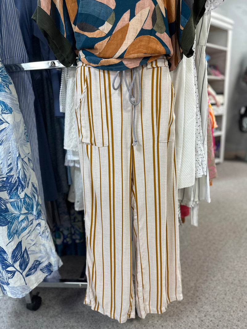 Roolee Size M Pants