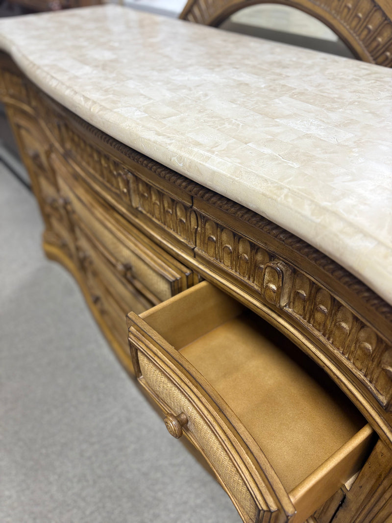 Casa Stradivari  Dresser