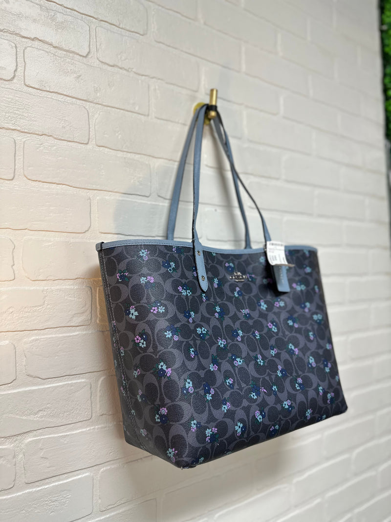 Coach Hand Bag