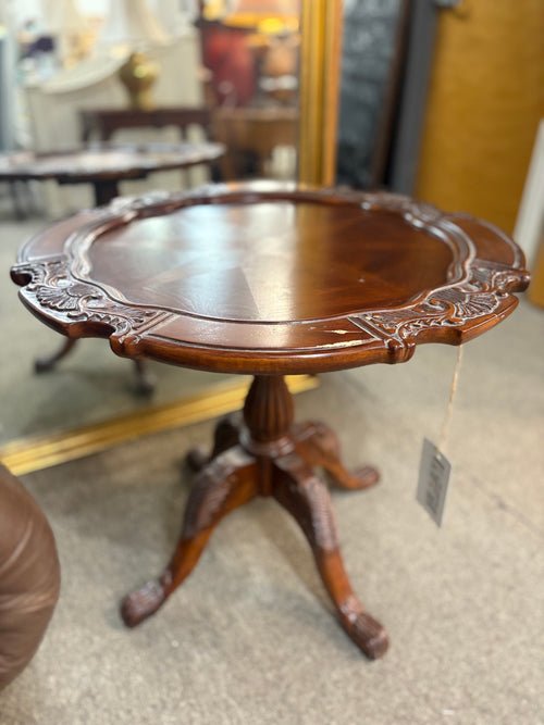 Round Side Table