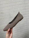 Eileen Fisher Size 11 Flat