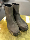 Sorel Size 8.5 Boots