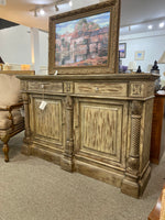 Sideboard