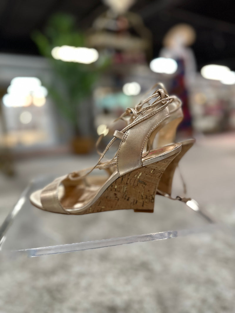 Lilly Pulitzer Size 7 Wedge