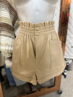 Elan Size M Shorts