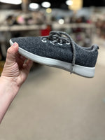 Allbirds Size 8 Shoes