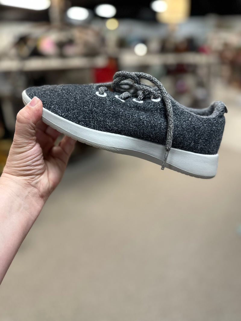 Allbirds Size 8 Shoes