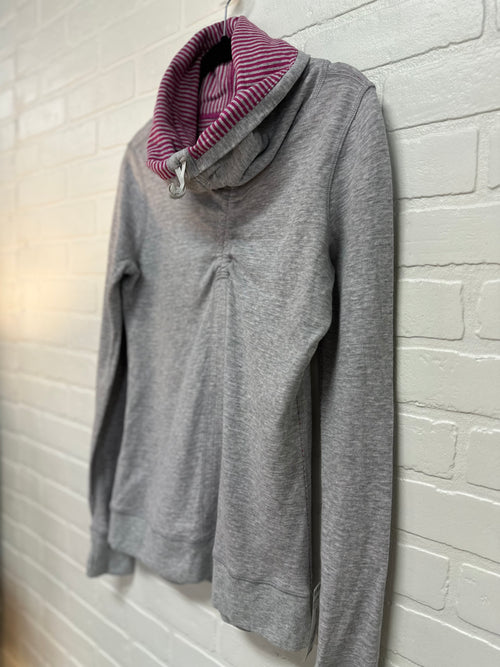 Lululemon Size Small Sweatshirt