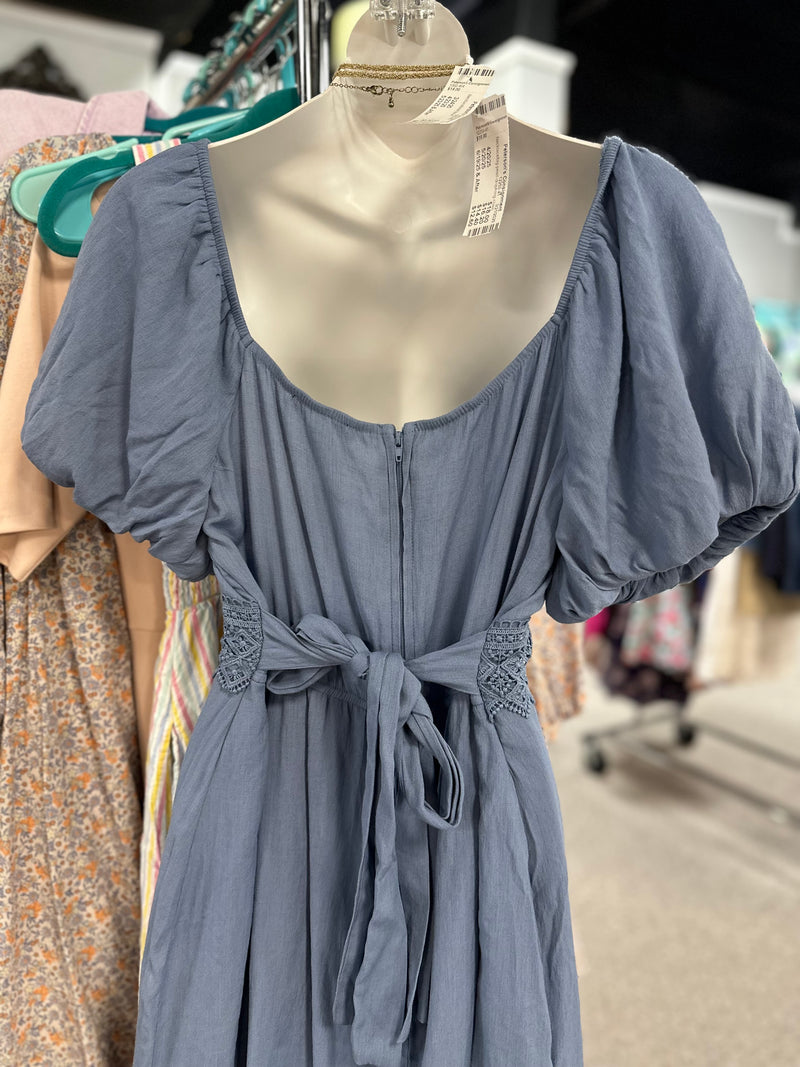 Trixxi Size Large Dress