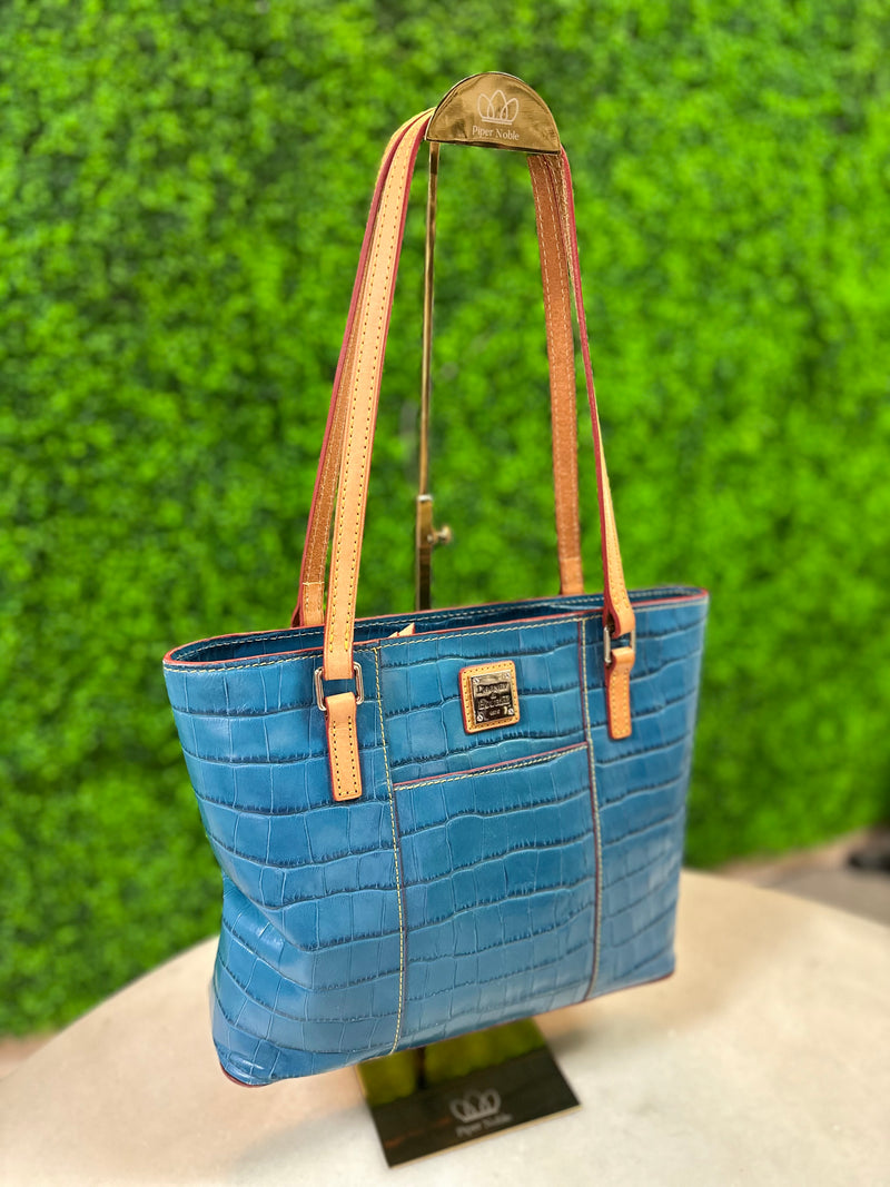 Dooney & Bourke Hand Bag