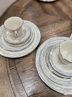 Lenox Size 40 Pieces China