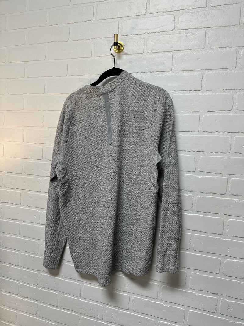 Lululemon Size S Sweater