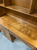 Desk w/ Hutch