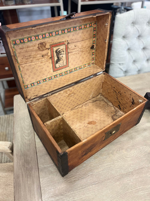 Vintage Box