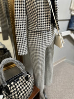 Frank Lyman Size 2 2 PC Top & Pants