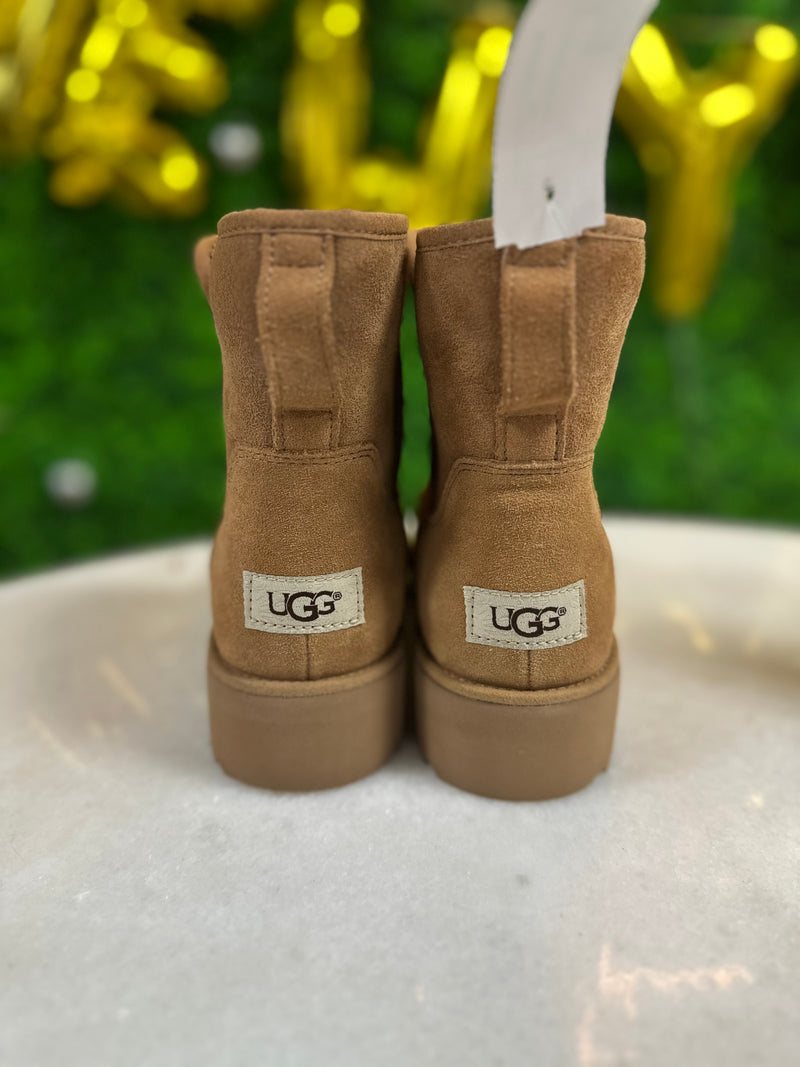 UGG Size 8 Boots