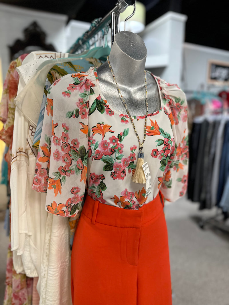 Ann Taylor Size L Top