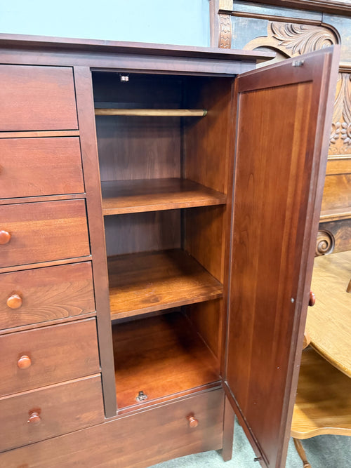 Kincaid Dresser
