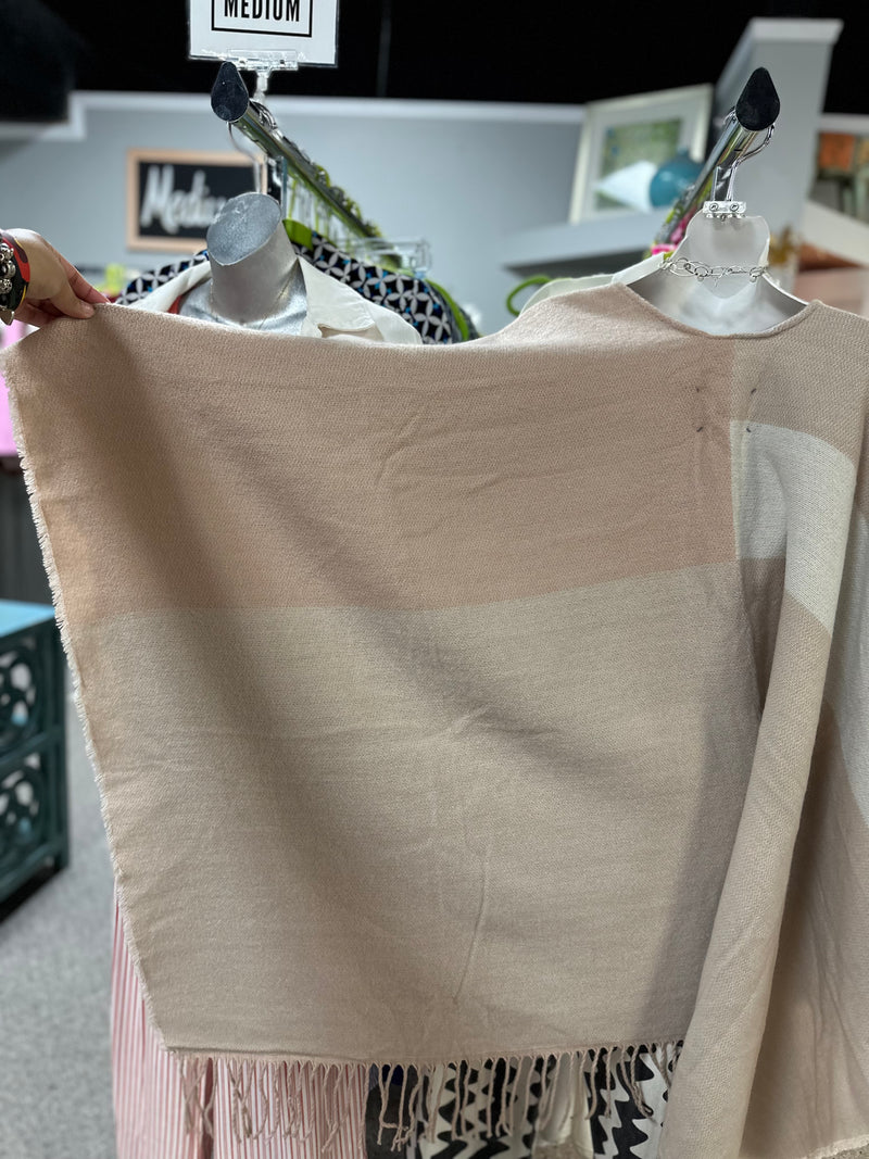 Soia & Kyo Size OS/M Poncho