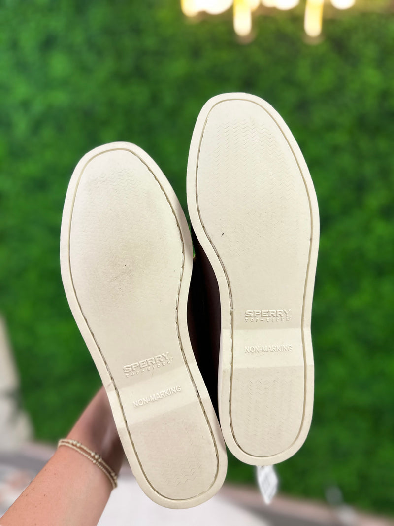 Sperry Size 9 Shoes