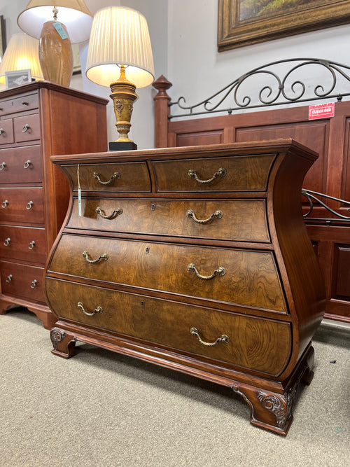 Ethan Allen Chest of Drawers