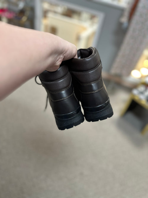 LL Bean Size 10 Boots