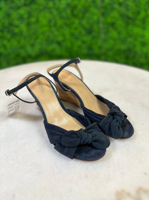 Michael Kors Size 9 Sandals