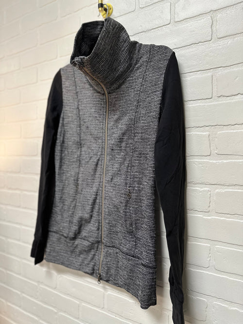 Lululemon Size 6 Jacket