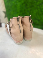 Eileen Fisher Size 10 Wedge