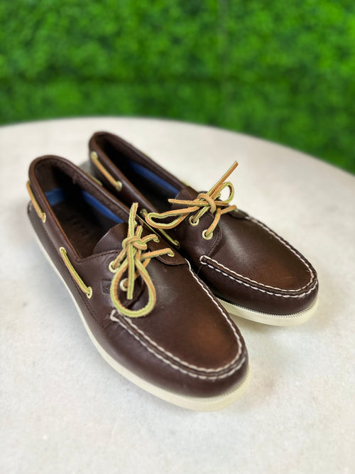 Sperry Size 9 Shoes