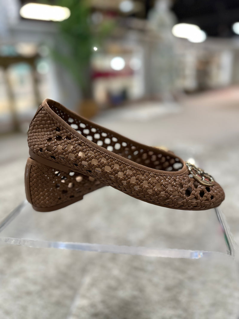 Tory Burch Size 7.5 Flat