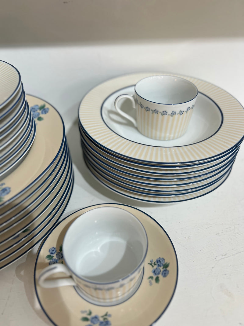 Arita China Set