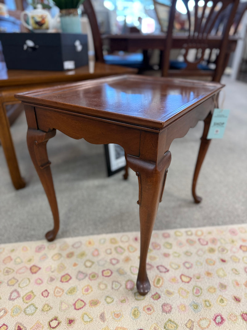 Accent Table