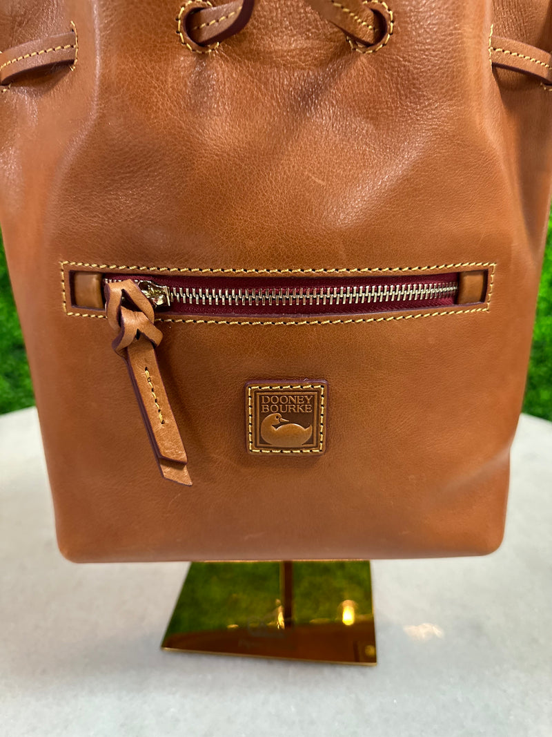 Dooney & Bourke Hand Bag
